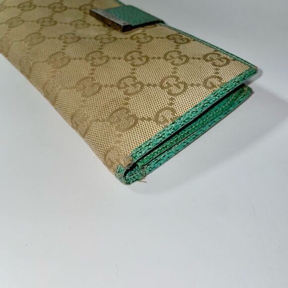 Gucci Tan and Green Continental Wallet - Picture 7 of 16